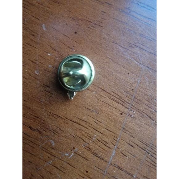 Vintage Christian Godly Cross Gold Tone Lapel Pin - Picture 2 of 4